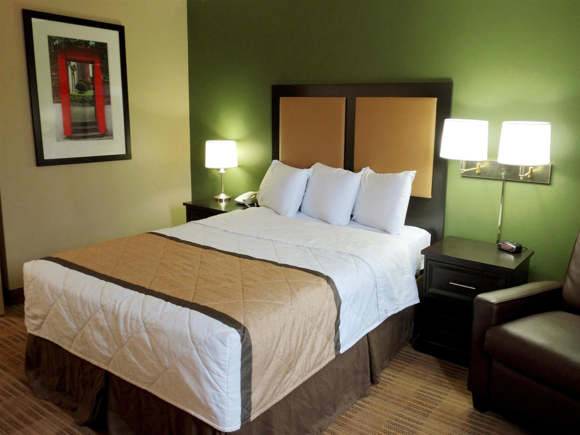 Extended Stay America Select Suites - Columbia - Ft Jackson מראה חיצוני תמונה