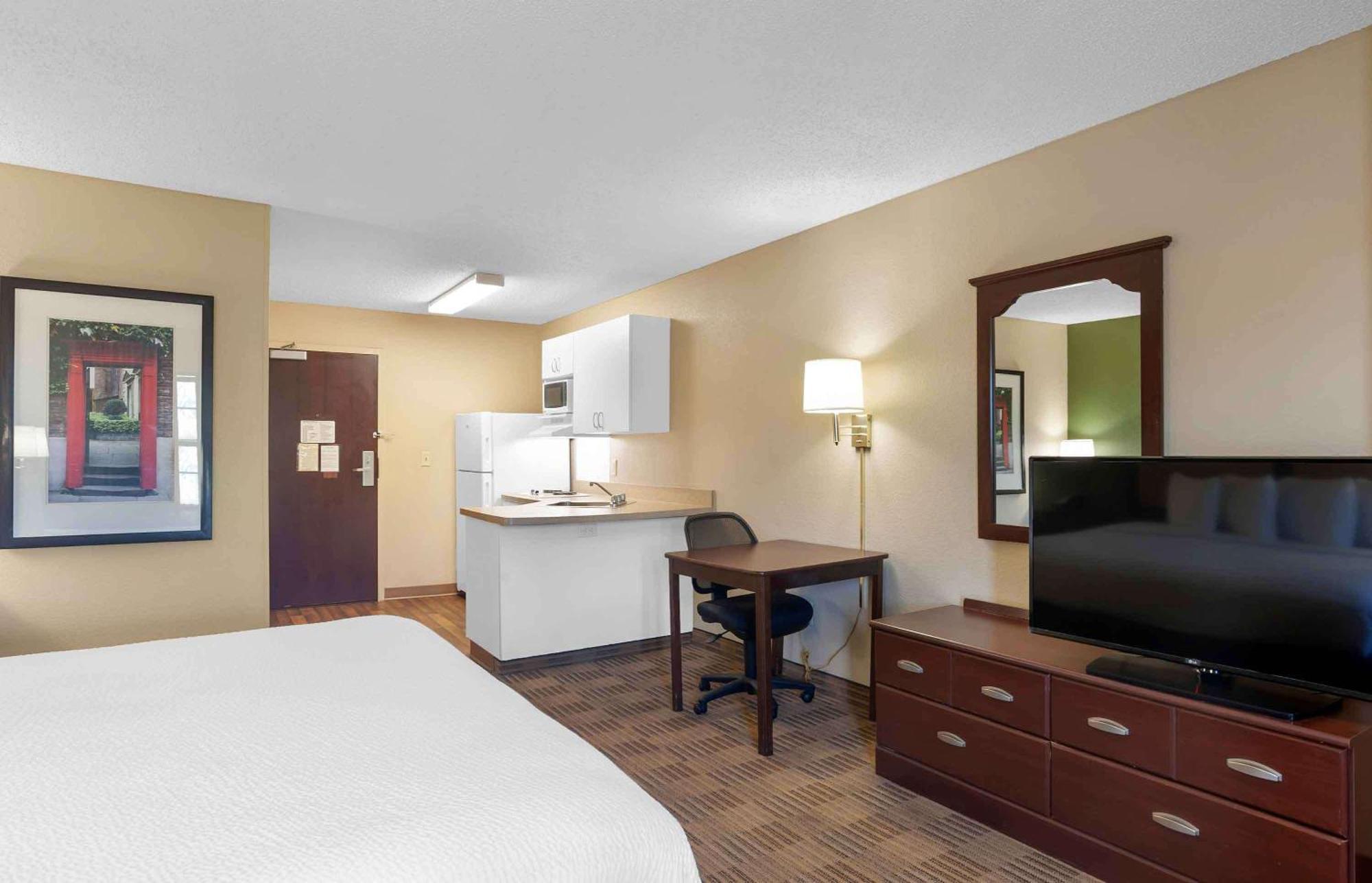 Extended Stay America Select Suites - Columbia - Ft Jackson מראה חיצוני תמונה