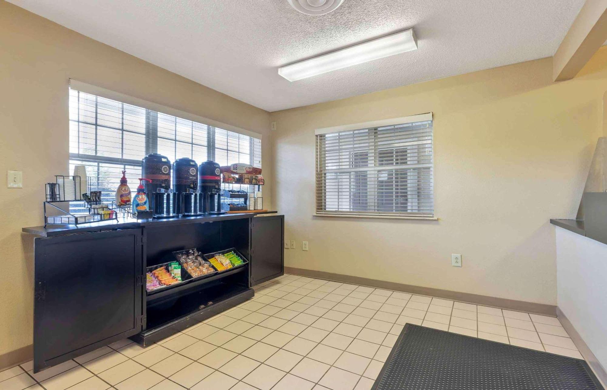 Extended Stay America Select Suites - Columbia - Ft Jackson מראה חיצוני תמונה