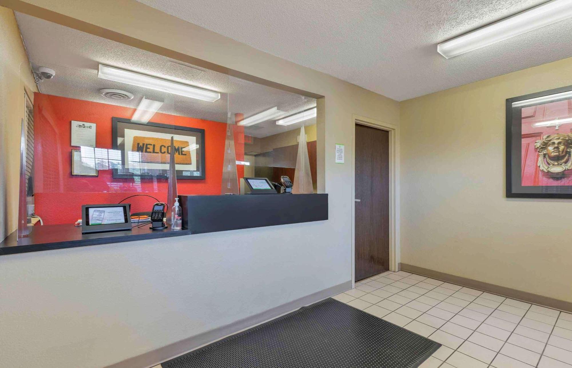 Extended Stay America Select Suites - Columbia - Ft Jackson מראה חיצוני תמונה