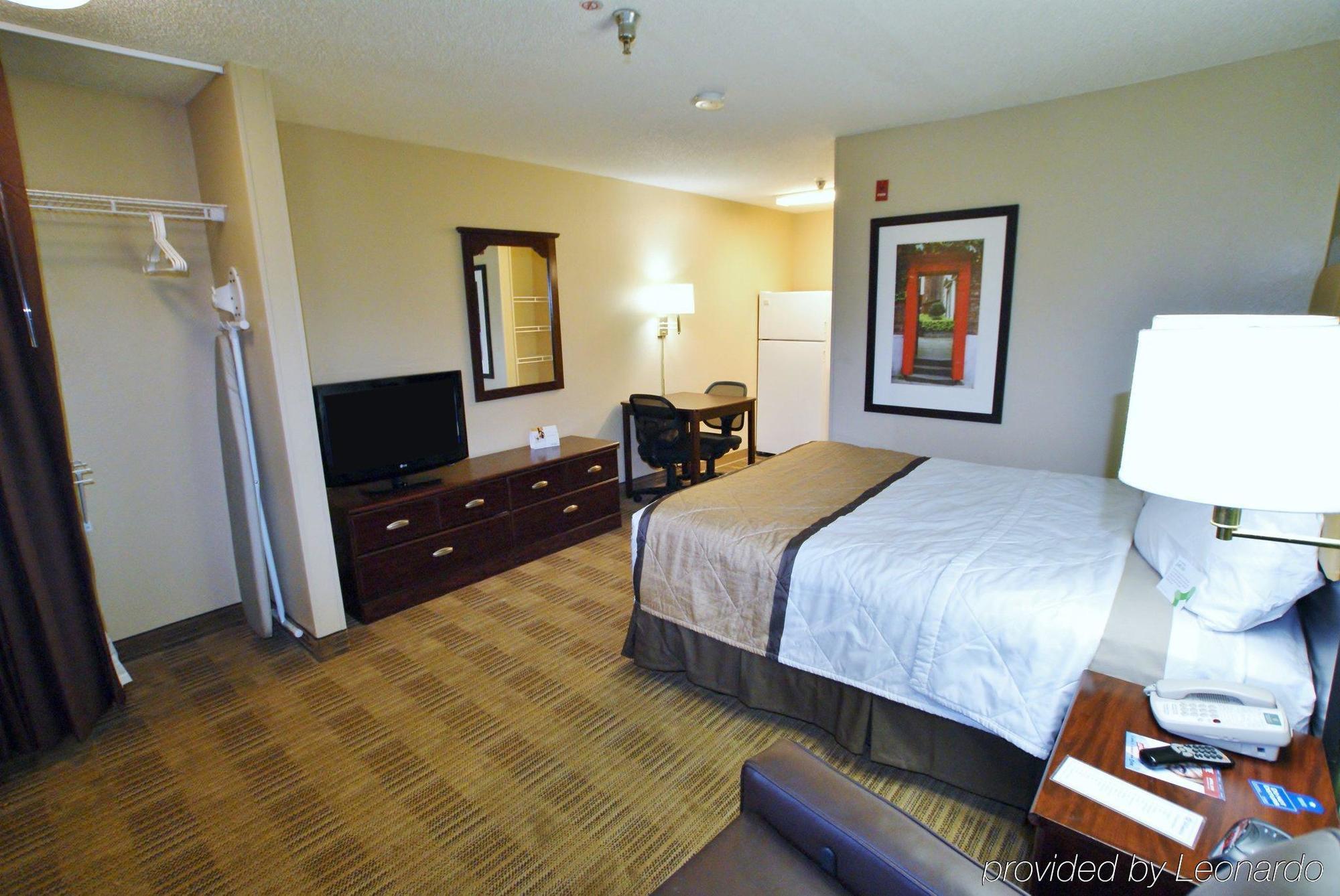 Extended Stay America Select Suites - Columbia - Ft Jackson מראה חיצוני תמונה