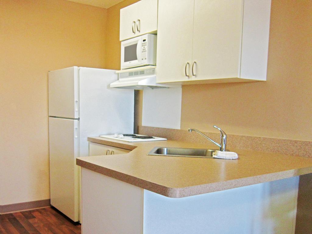 Extended Stay America Select Suites - Columbia - Ft Jackson מראה חיצוני תמונה
